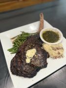 Uncle Ike&#039;s Sandbar &amp; Grill photo