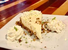 Uncle Ike&#039;s Sandbar &amp; Grill photo